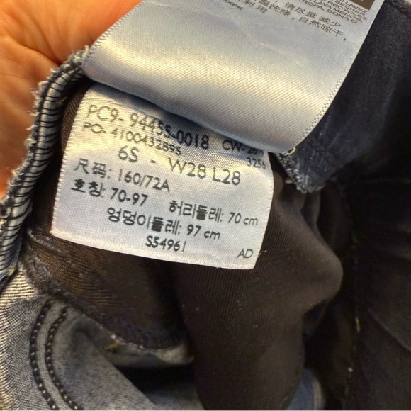 Signature by Levi Strauss Skinny Blue Jeans Modern Fit Pull On (Jeggings) - Picture 9 of 9